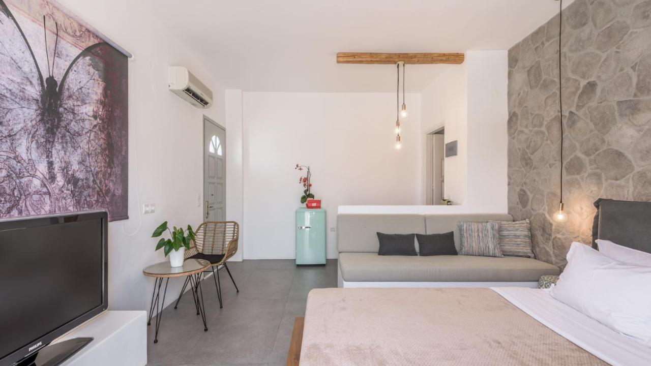Anita Rooms & Suites Milos Adamantas  Exterior photo