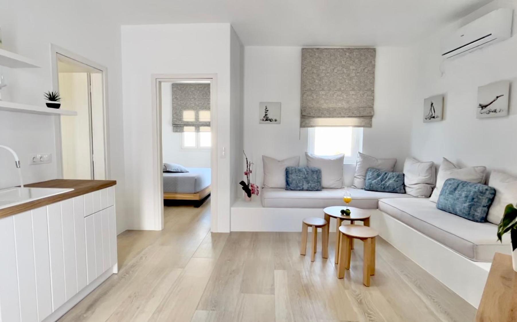 Anita Rooms & Suites Milos Adamantas  Exterior photo