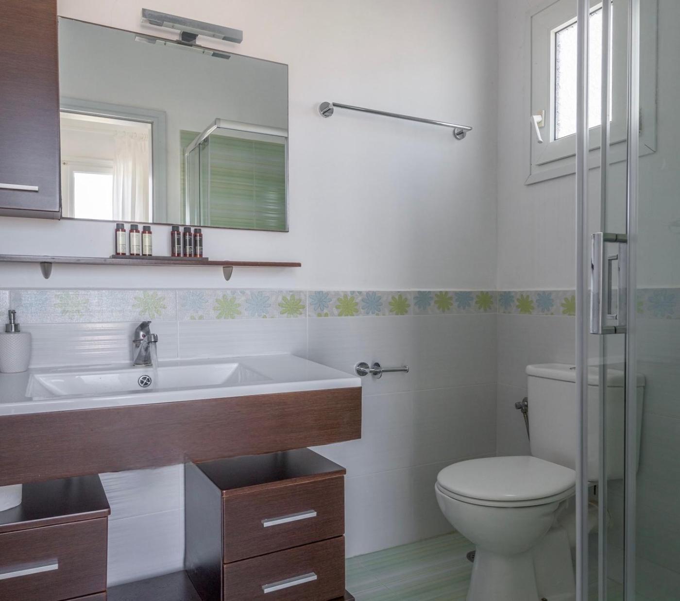 Anita Rooms & Suites Milos Adamantas  Exterior photo